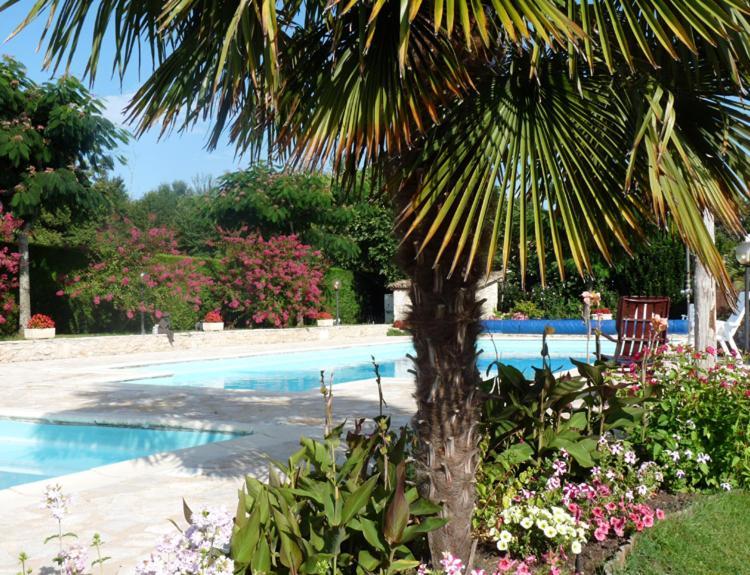 Gites Chez Belliveau Meursac Екстер'єр фото